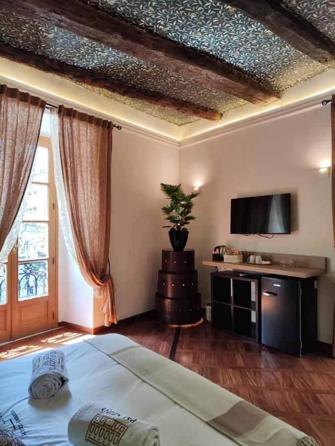 Palazzo Il Convento Luxury Umberto I Bed and Breakfast Νάπολη Εξωτερικό φωτογραφία