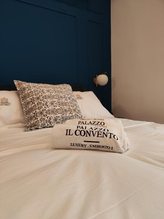 Palazzo Il Convento Luxury Umberto I Bed and Breakfast Νάπολη Εξωτερικό φωτογραφία
