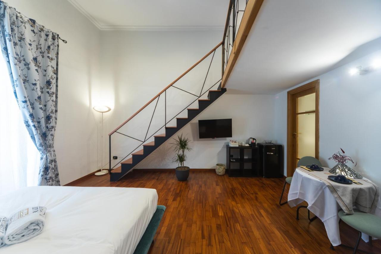 Palazzo Il Convento Luxury Umberto I Bed and Breakfast Νάπολη Εξωτερικό φωτογραφία