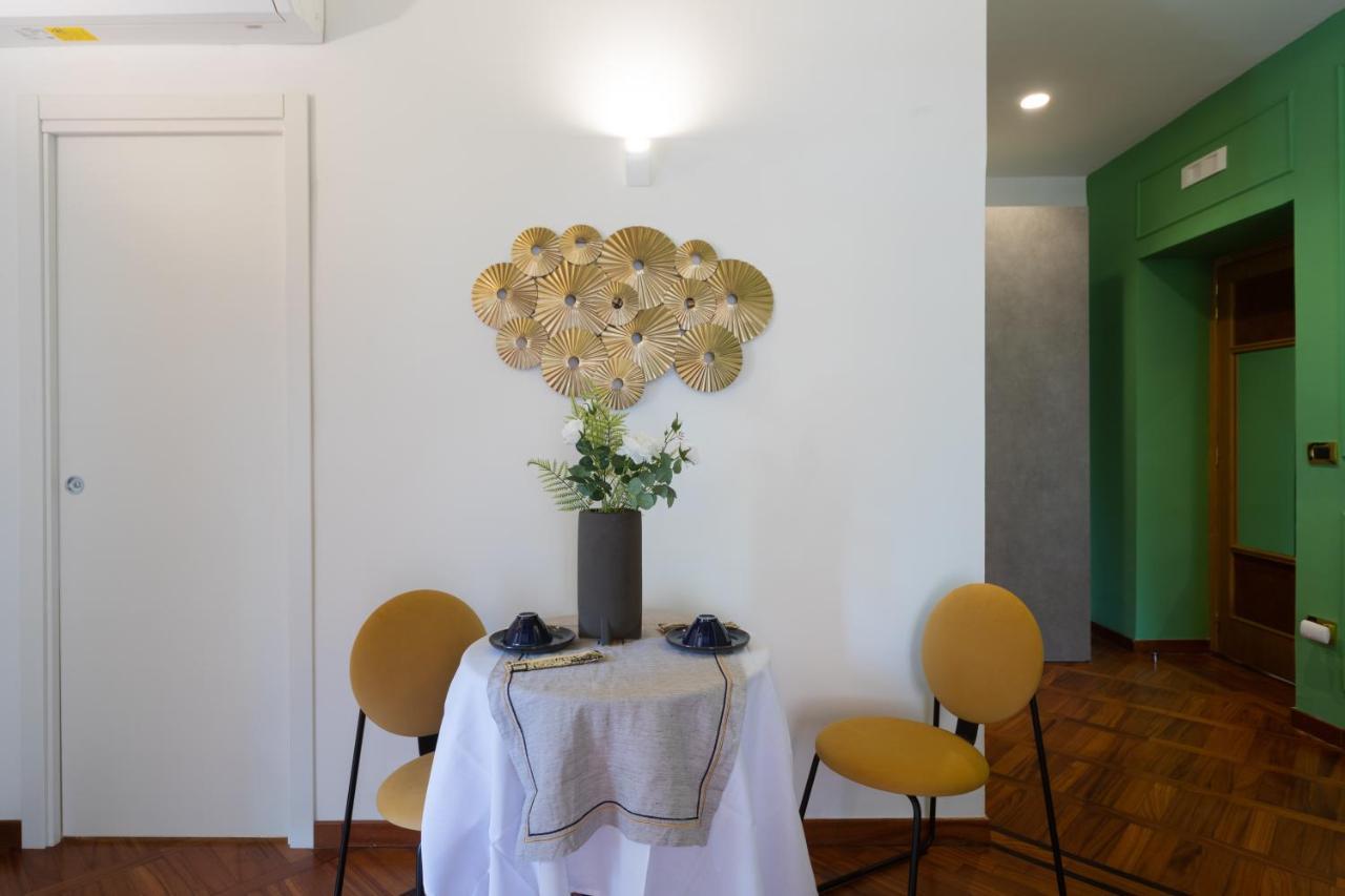 Palazzo Il Convento Luxury Umberto I Bed and Breakfast Νάπολη Εξωτερικό φωτογραφία